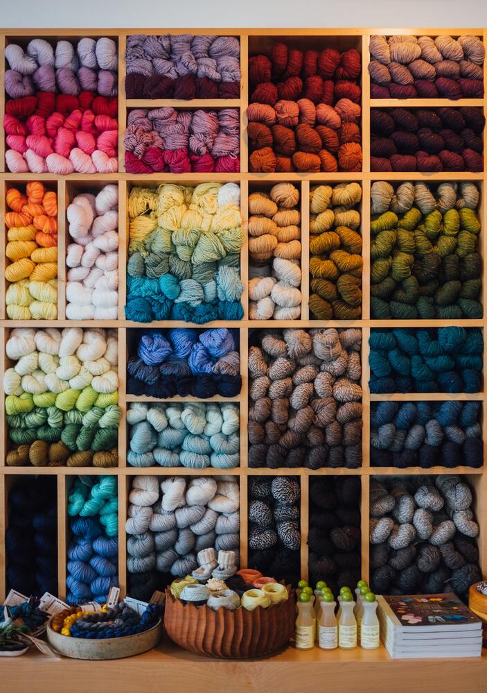 5 Tips to Organize Your Crafting Space