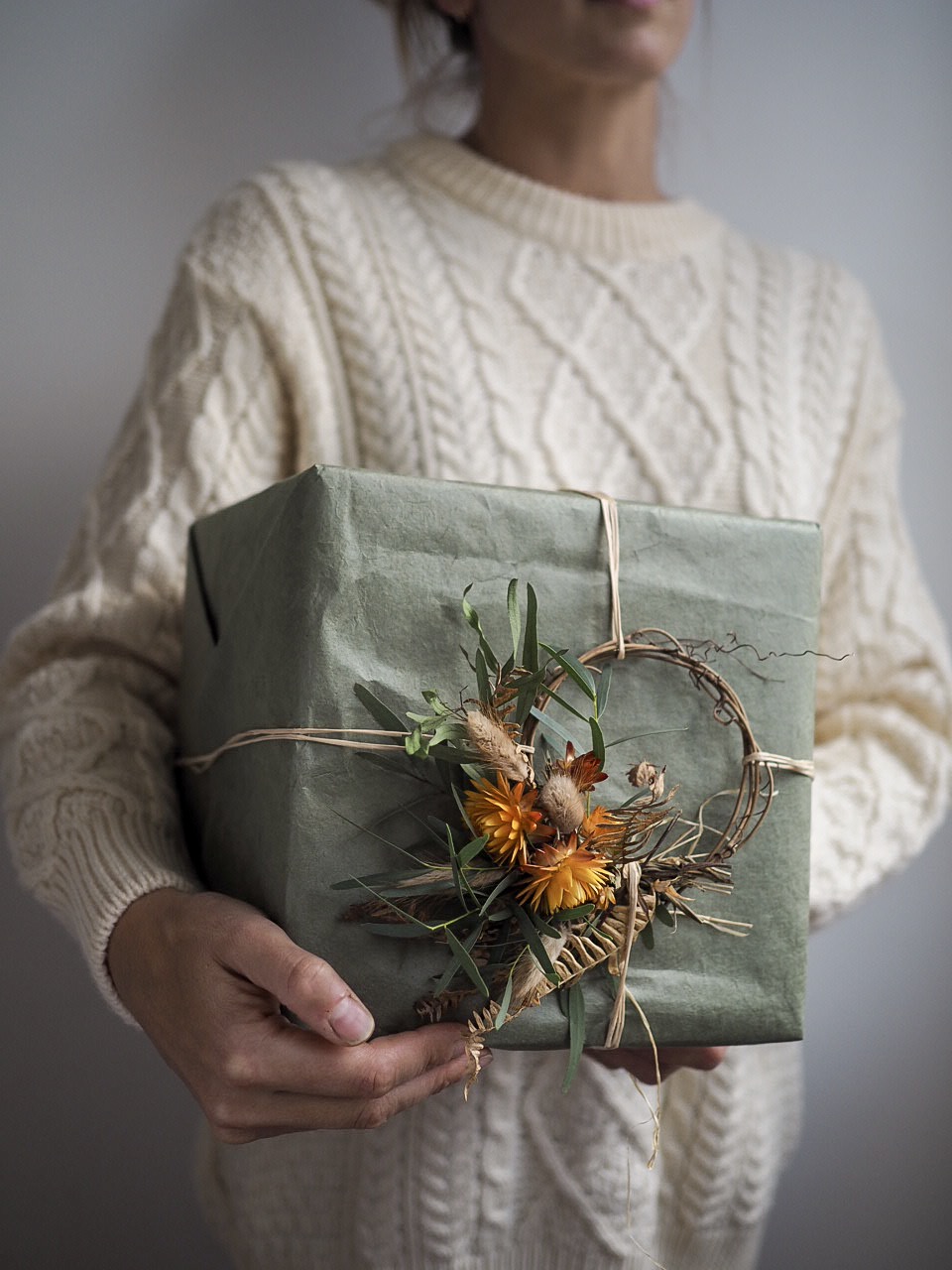 Eco-Friendly Gift Wrapping: A Sustainable Guide for a Green Holiday Season