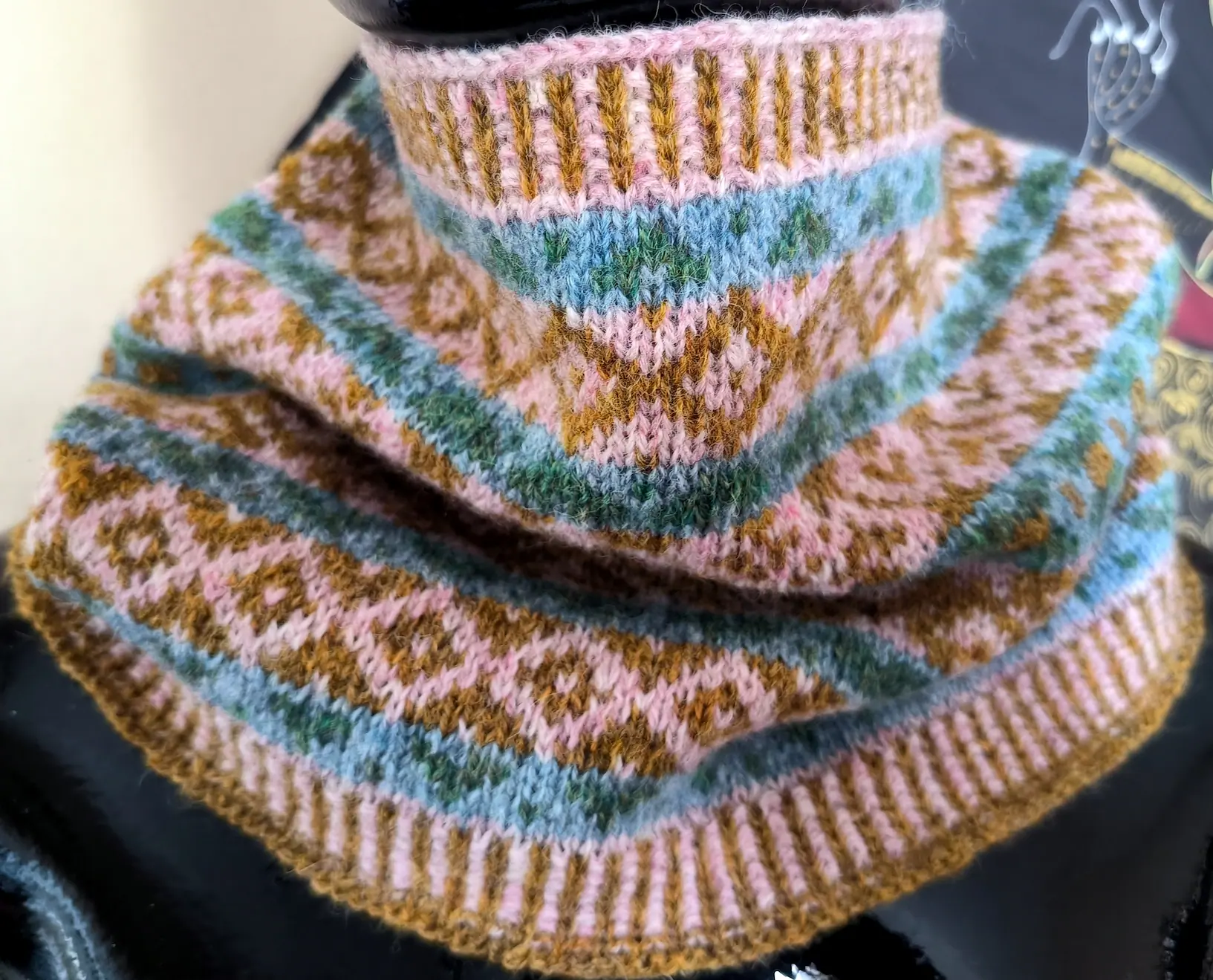 Machair Cowl + Fair Isle Tips