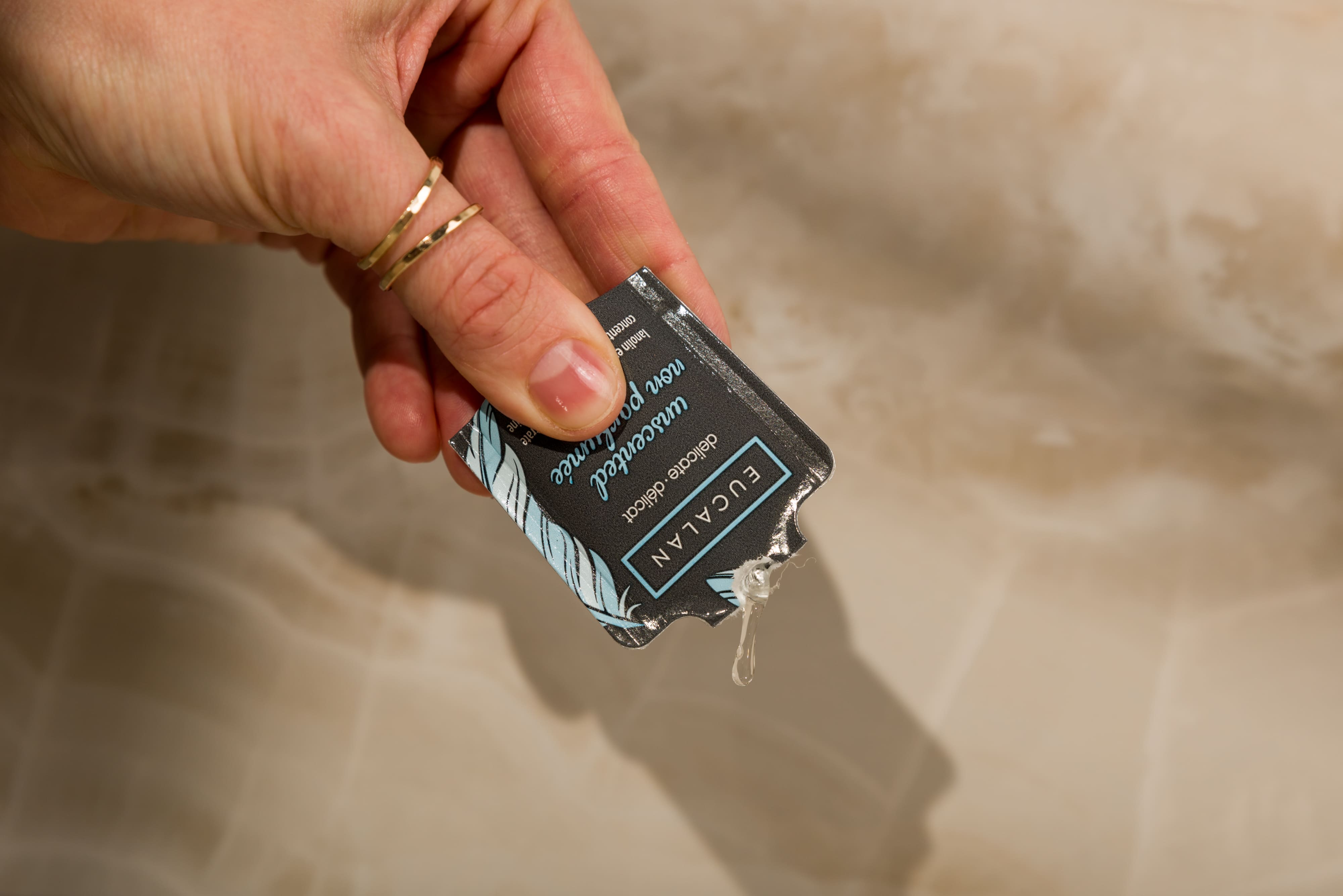 Non Parfumée Sachet.17 US fl.oz / 5mL
