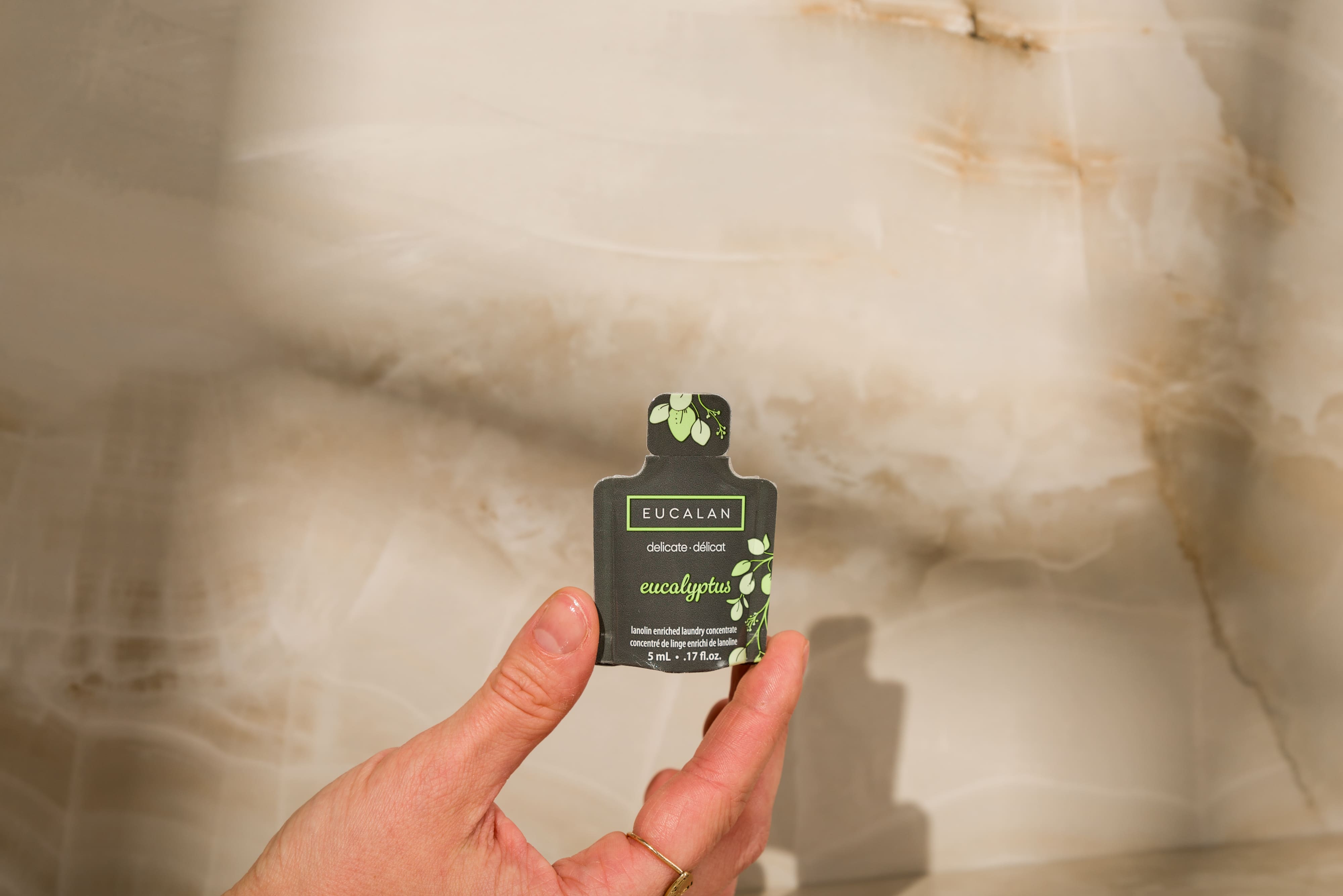 Eucalyptus Sachet.17 US fl.oz / 5mL
